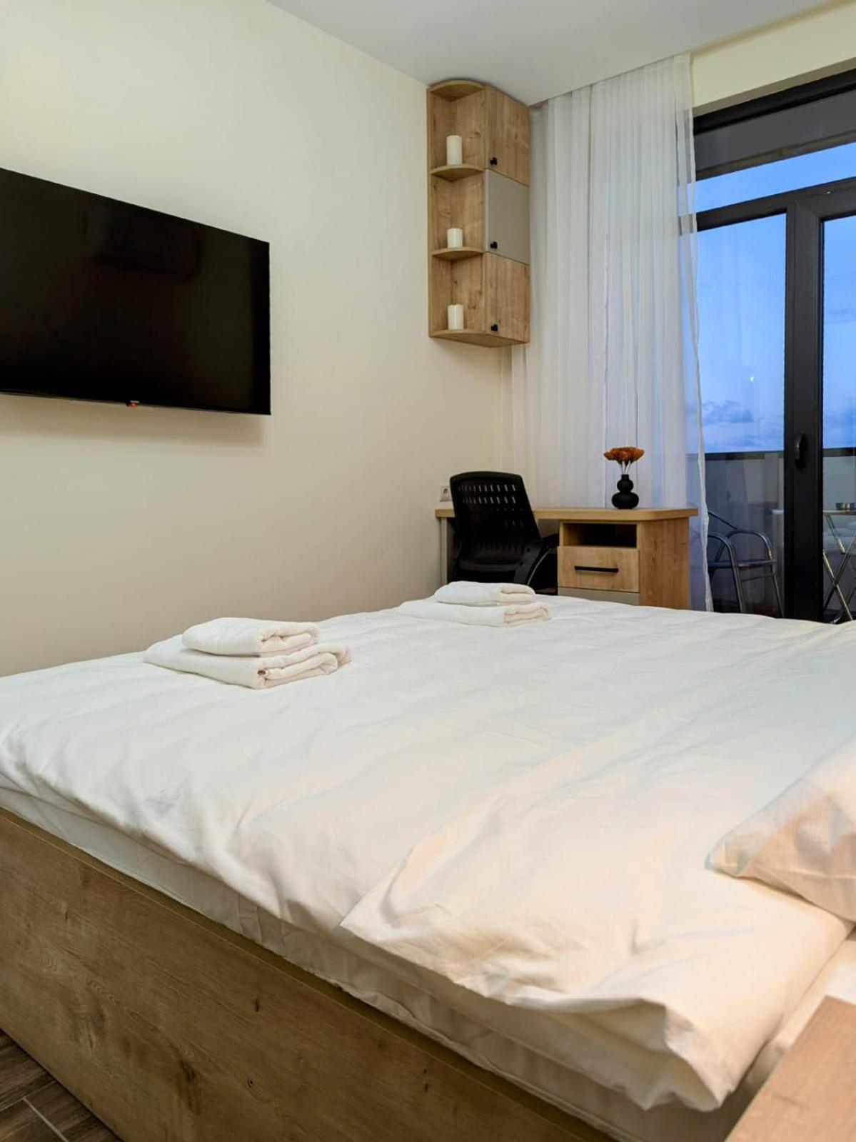 Intourist Residence Premium Studio Batumi Exterior photo